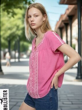 Hollister Pink Short-Sleeve Embroidered Peasant Top